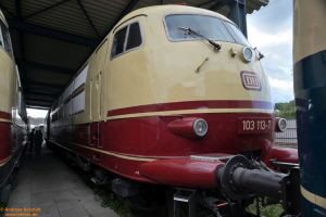 D112560 103 113