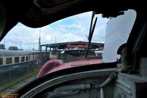 D112568 602 003