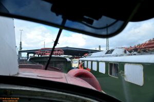 D112570 602 003
