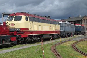 D112581 218 217