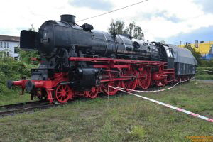 D112587 01 1100