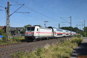 D113004 146 565