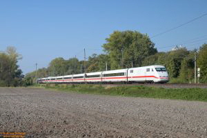 D113167 401 087