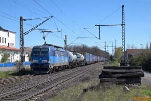 D114058 383 017