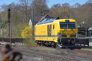 D114078 249 051