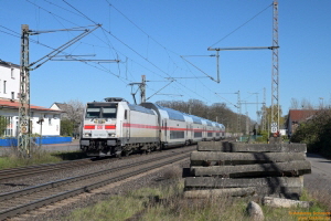 D114121 146 566