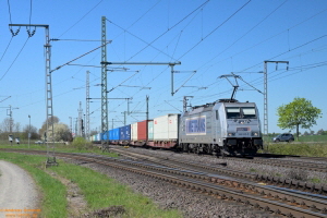 D114147 386 005