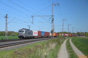 D114274 383 432