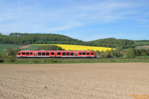 D114504 648 258