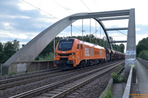 D114692 159 252