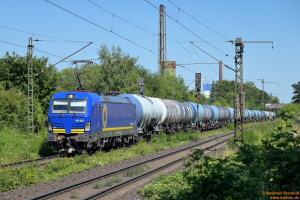 D114894 193 853